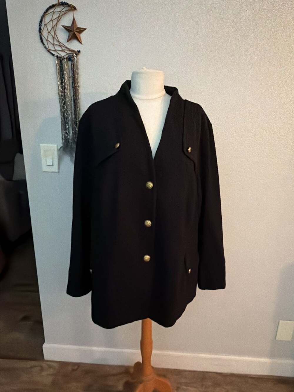 Joan Rivers Jacket Size 3X Black Textured Gold Buttons